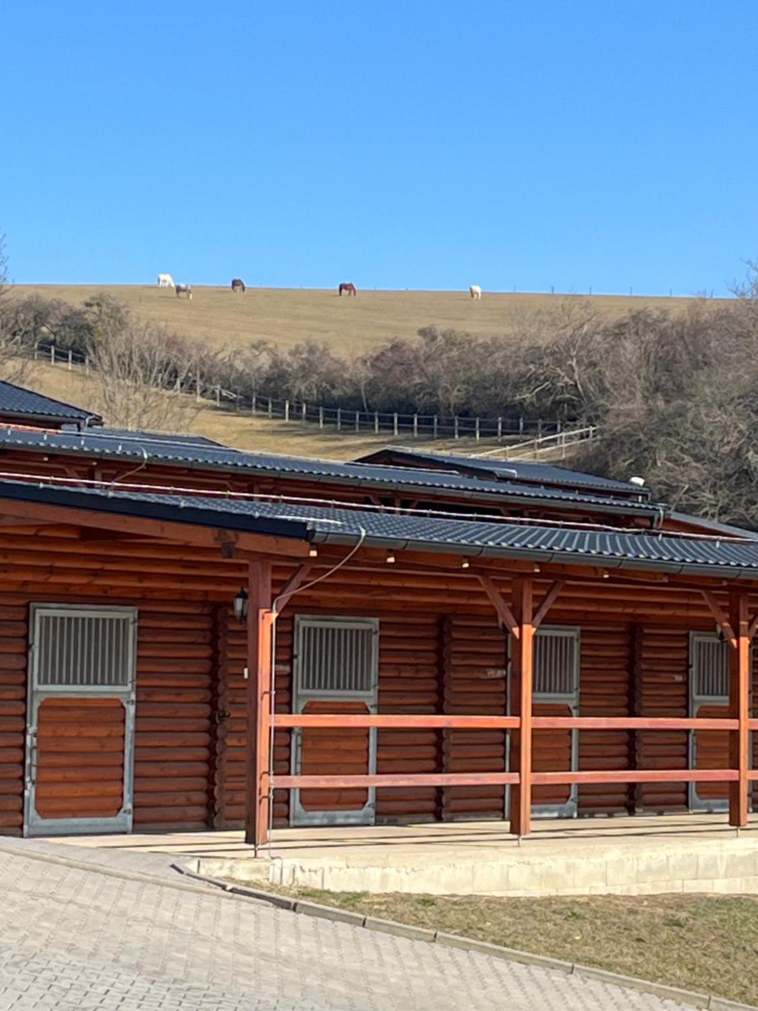 Farma Holy Vrch Apartamento Kurdějov Exterior foto